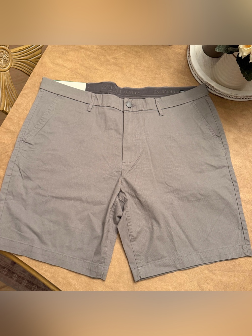 NWT English Laundry Men’s Gray Flat Front Stretch Shorts Size 38 9” Inseam